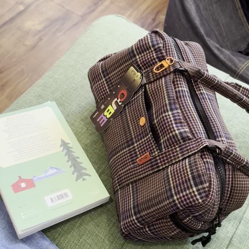 japfac CUBE Bag : Brownie Scott (new fabric) - กระเป๋าแมสเซนเจอร์ - วัสดุอื่นๆ สีนำ้ตาล