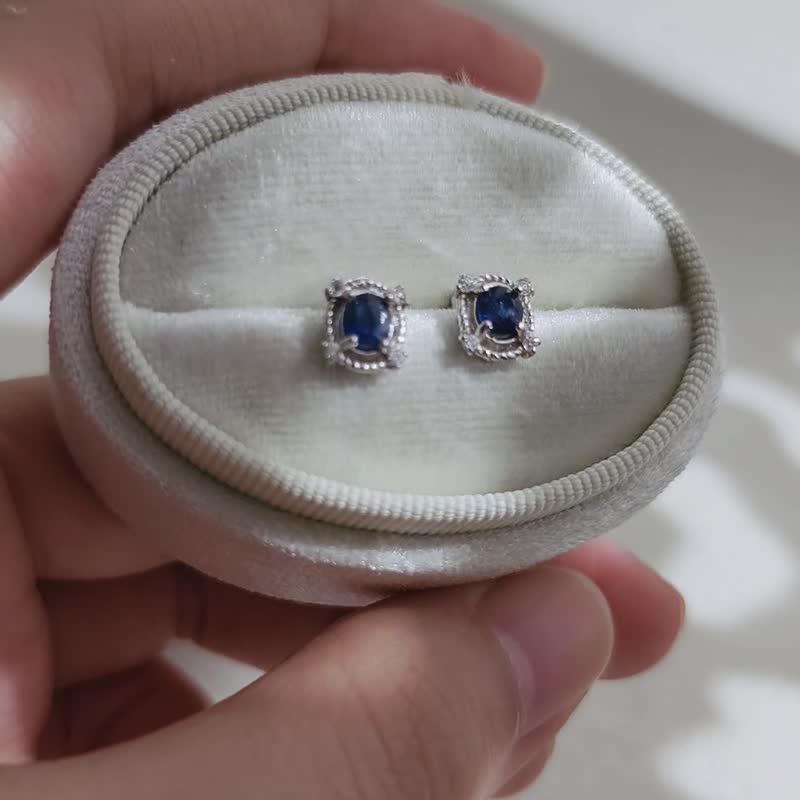 Natural Sapphire Earrings Royal Blue Sapphire Unfired Sapphire New Exquisite Gemstone Earrings Christmas Ornaments - Earrings & Clip-ons - Gemstone 