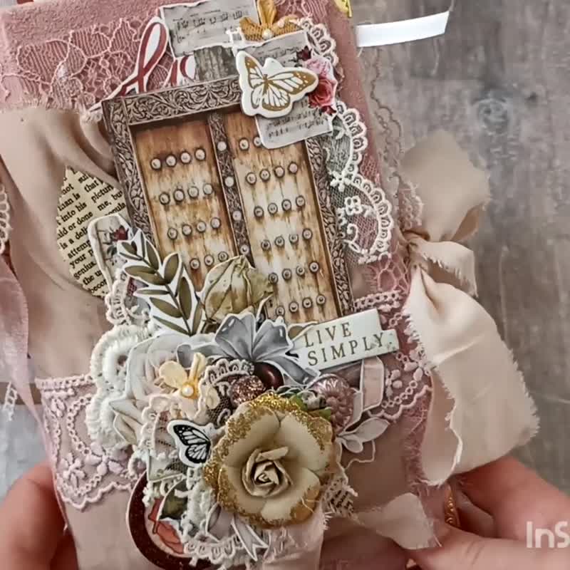 Vintage roses journal handmade Boho wild notebook Elegant dairy Typewriter - สมุดบันทึก/สมุดปฏิทิน - กระดาษ สีนำ้ตาล