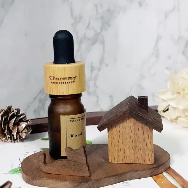 There is a cat waiting for you at home | Taiwanese brand co-branded scented cabin - Fragrances - Wood Brown