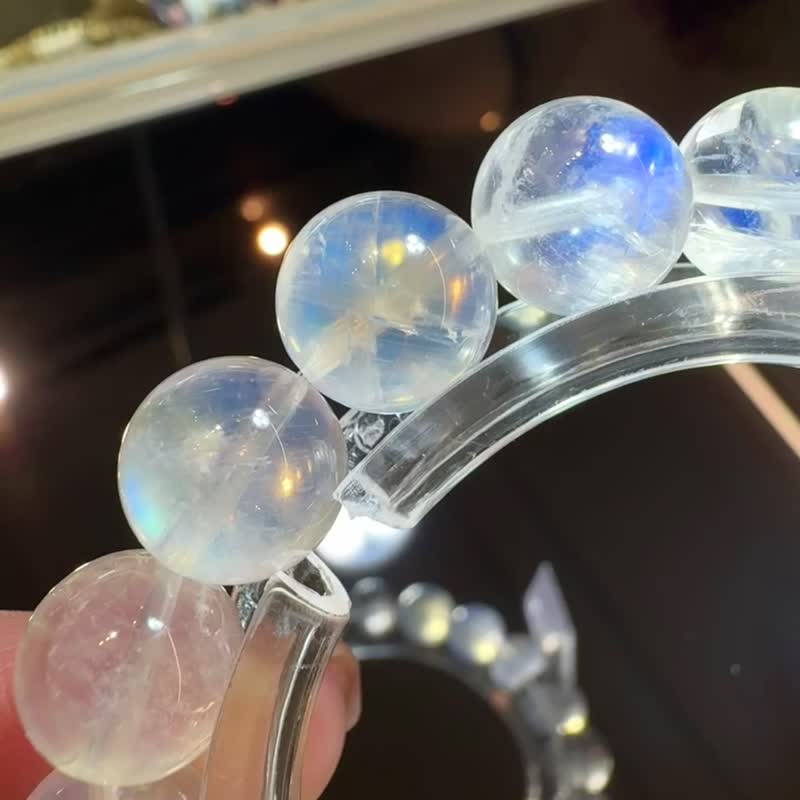 畢業印度玻璃體彩虹藍月光10.5-10.8mm32.38g人緣桃花提升魅力 - 手鍊/手環 - 水晶 多色