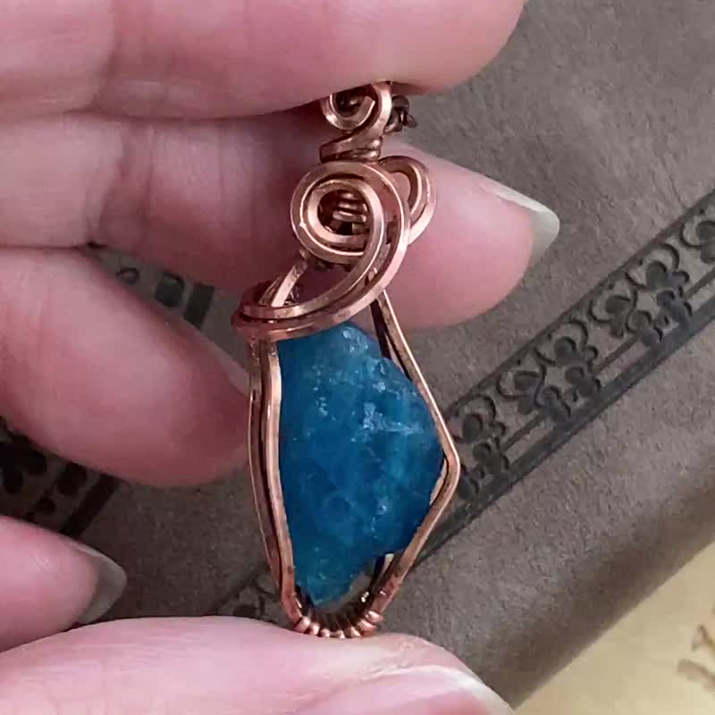 WW175  全手工編織 繞純銅線 wire wrap 磷灰石吊咀 - 項鍊 - 銅/黃銅 咖啡色