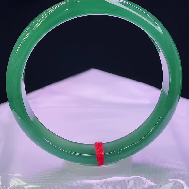 緬甸老坑 天然A貨翡翠手鐲 圈口56.4MM 冰藍綠 水頭足 編號04057 - 手鍊/手環 - 玉石 
