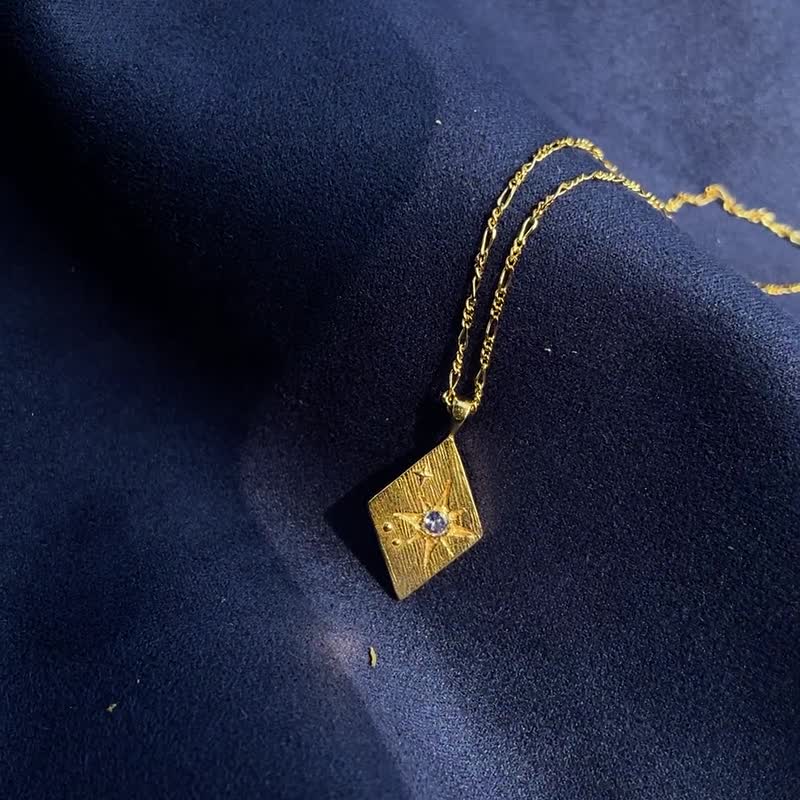 日月星辰-Aster金色 原創設計金工項鍊 純銀鍍金 丹泉石 八角星 - 項鍊 - 純銀 金色