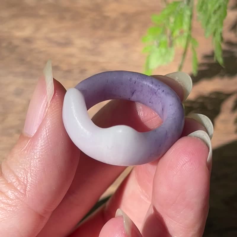 Deep Purple Cat—Xinjiang Purple White Jade. Pointed cat ear ring - แหวนทั่วไป - หยก สีม่วง