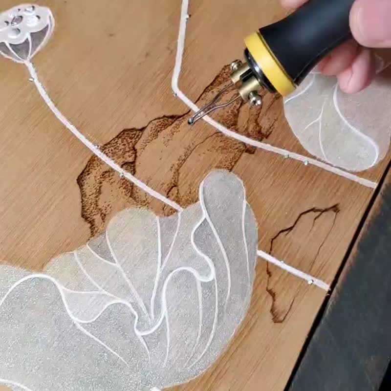 靜觀‧浮生----手工烙畫檜木桌屏 - 擺飾/家飾品 - 木頭 
