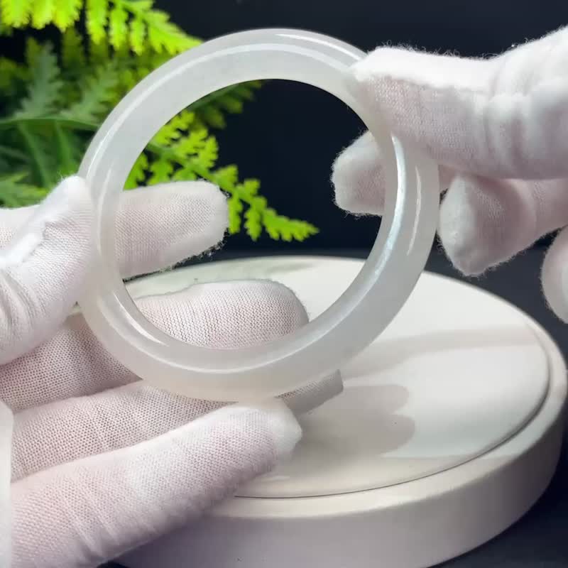 精品 藍月光石手鐲 59MM 冰潤幹凈藍光圓條寶石手環 平衡振動頻率 - 手鍊/手環 - 寶石 藍色