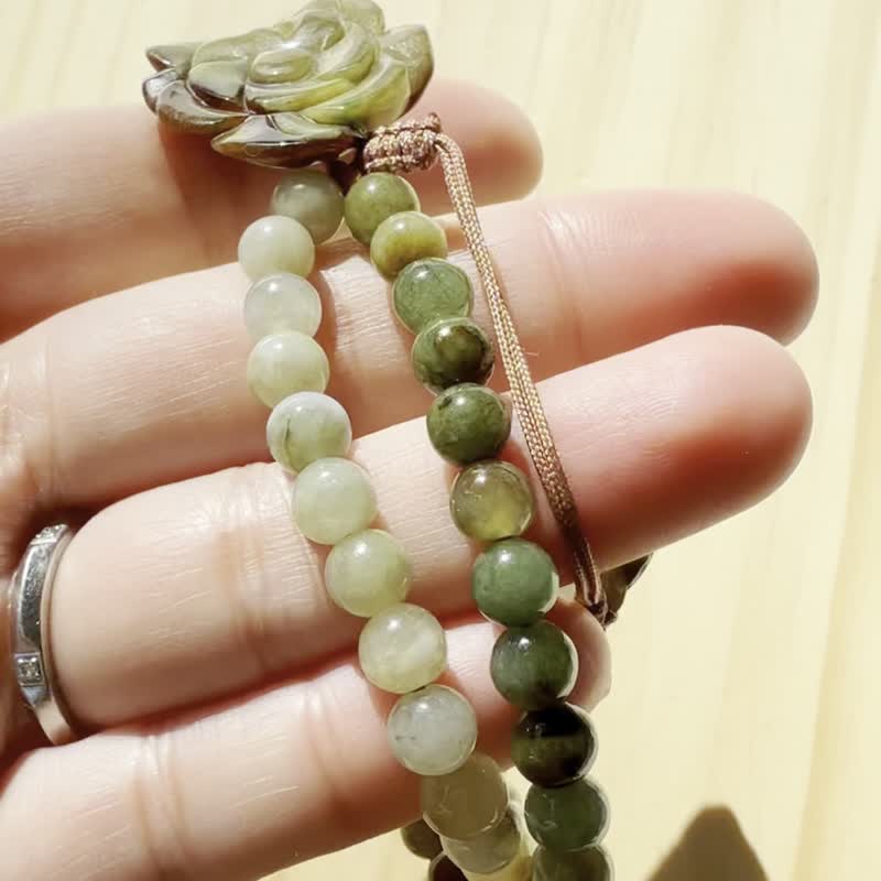 Handmade Jade Bracelet - Autumn Rose & Maple Leaf Semi-Bangle Bracelet - 手鍊/手環 - 玉石 咖啡色