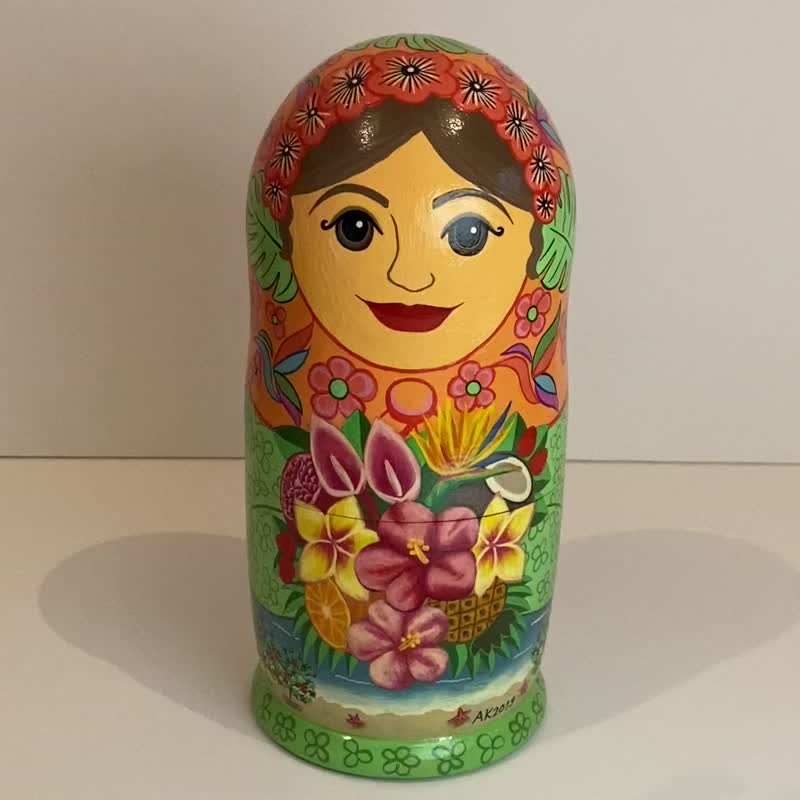 Matryoshka Tropics nesting doll, wooden home decor, orange color, Maldives, art - ของวางตกแต่ง - ไม้ หลากหลายสี