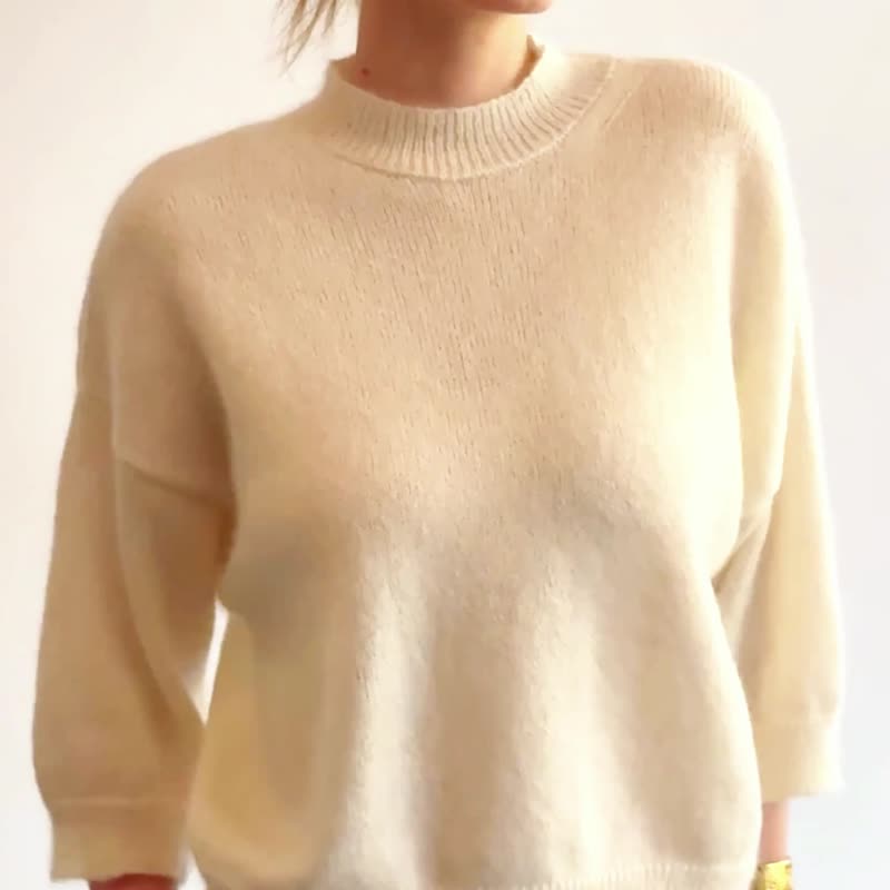 Mohair knit sweater pullover, White sweater, Fuzzy mohair sweater, Knit jumper - 女毛衣/針織衫 - 其他材質 白色