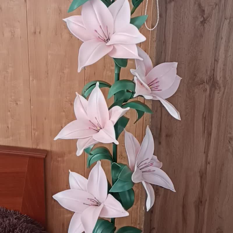 floor lamp, LED lily lamp. lamp lily - 燈具/燈飾 - 防水材質 粉紅色