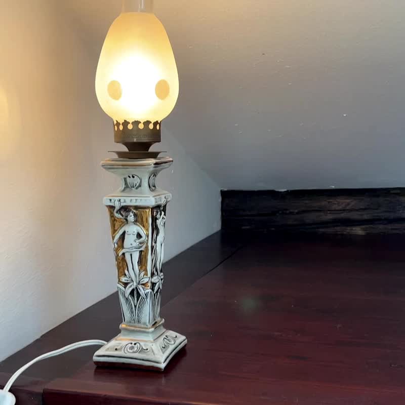 Capodimonte – 1950s lamp - 燈具/燈飾 - 陶 金色