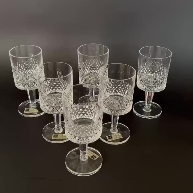 Lead Crystal Wine Glasses with Diamond Pattern from Barthmann