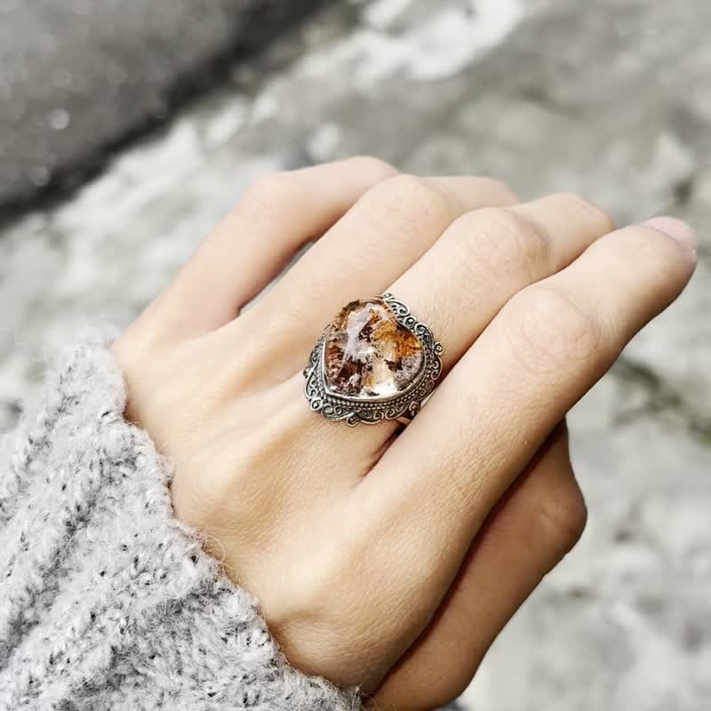 Xiyingyao 925 Silver ghost Stone red ghost vision crystal living ring ethnic style men and women - แหวนทั่วไป - คริสตัล สีเงิน