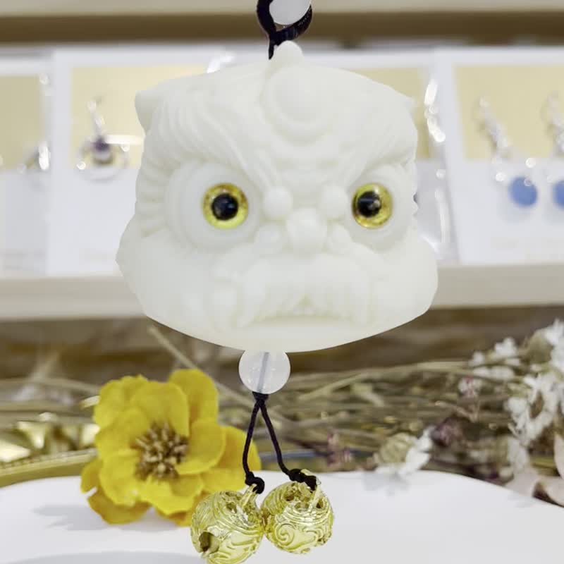 Ivory Fruit Swallowing Gold Beast Pendant Pendant New Year's Joy and Good Luck Recruiting Wealth and Protecting Money - Lanyards & Straps - Other Materials White