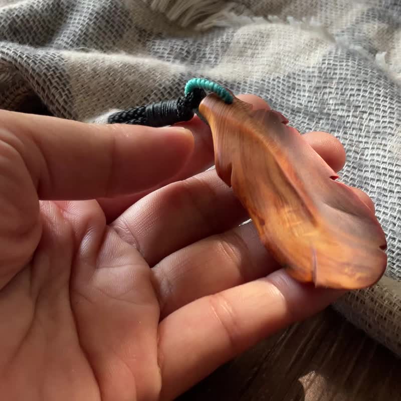 【寄羽】黃檜吊飾 鑰匙圈 背包掛飾 - 鑰匙圈/鑰匙包 - 木頭 多色