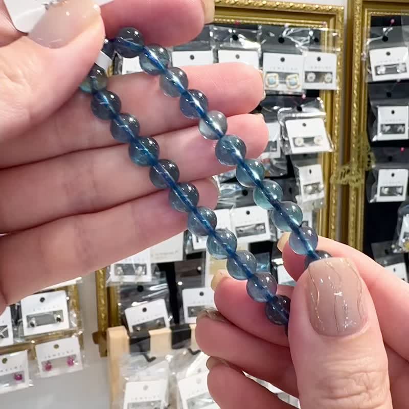 小精品濃色海洋海藍寶水晶7mm13.9g釋放壓力舒緩情緒平靜與智慧 - 手鍊/手環 - 水晶 藍色