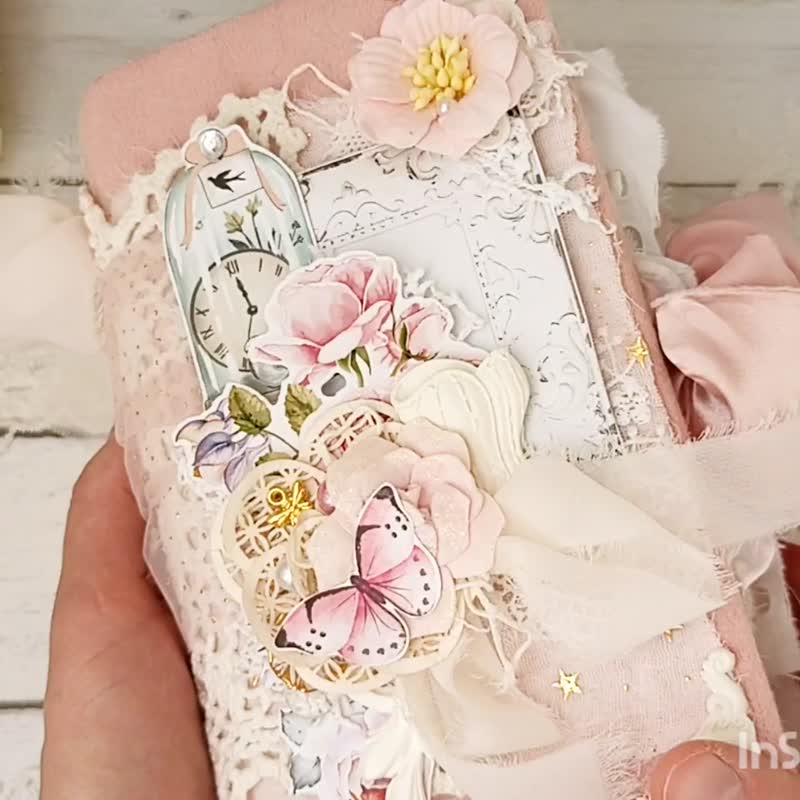 Large Floral garden junk journal handmade Lace french chic blooms notebook - 筆記本/手帳 - 紙 粉紅色