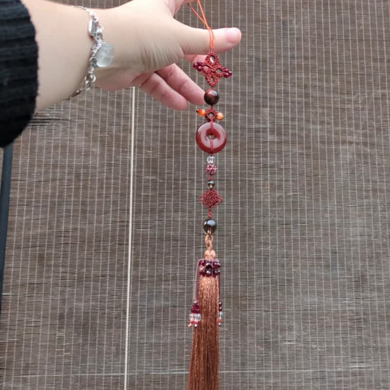 Chinese knot tassel classical pendant, round fan pendant, bag pendant, Hanfu accessories, natural red Stone - พวงกุญแจ - เครื่องประดับพลอย 