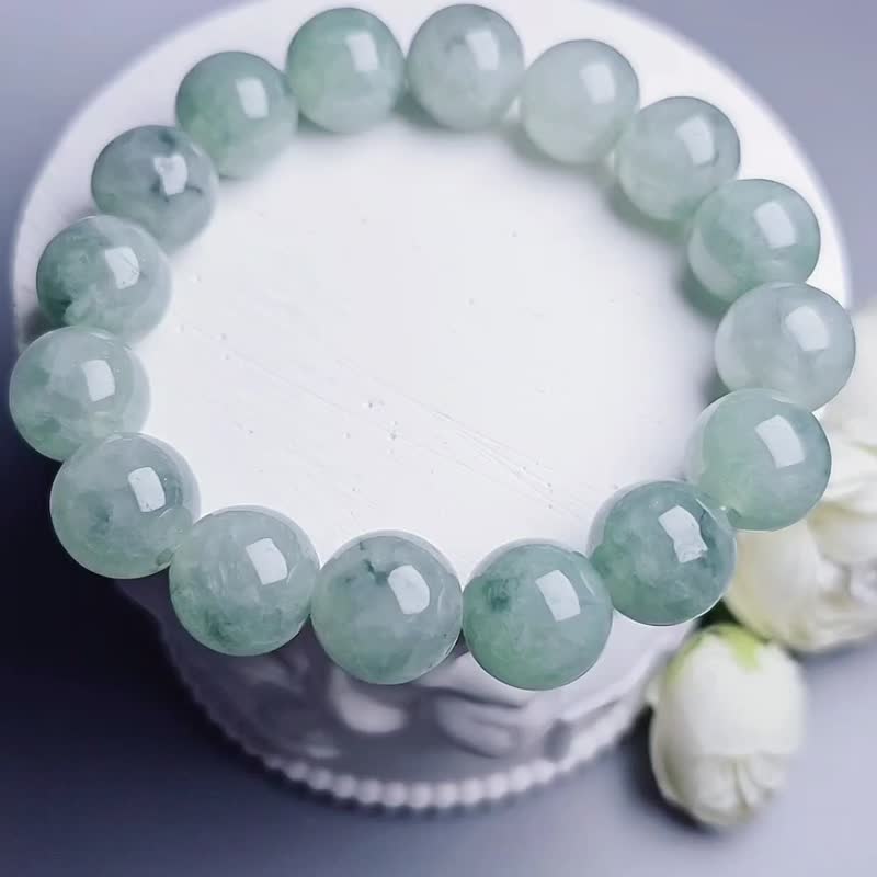 Lucky you | Macaron blue floating flowers | Myanmar A-quality jadeite waxy ice floating flowers large card beads bracelet - สร้อยข้อมือ - หยก 