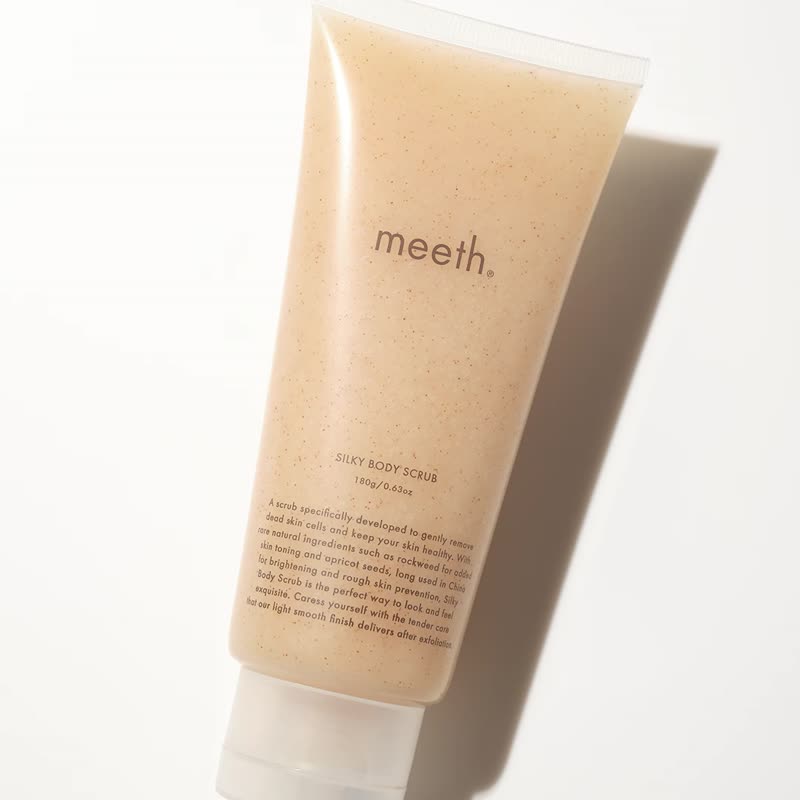 meeth 海藻柔嫩緊緻磨砂膏 | 身體去角質、海鹽保濕、木質調香氛 - 其他 - 濃縮/萃取物 卡其色