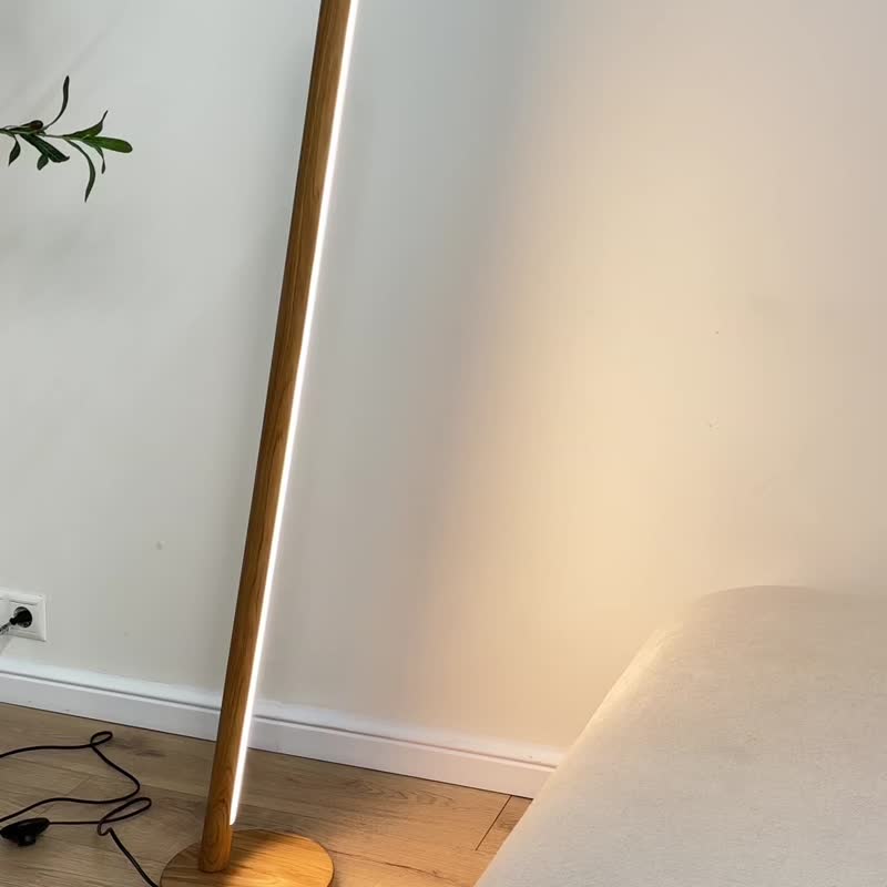 Wood Floor Lamp, Round Floor Lamp, Tall Modern Standing Lamp for Living Room - 燈具/燈飾 - 木頭 