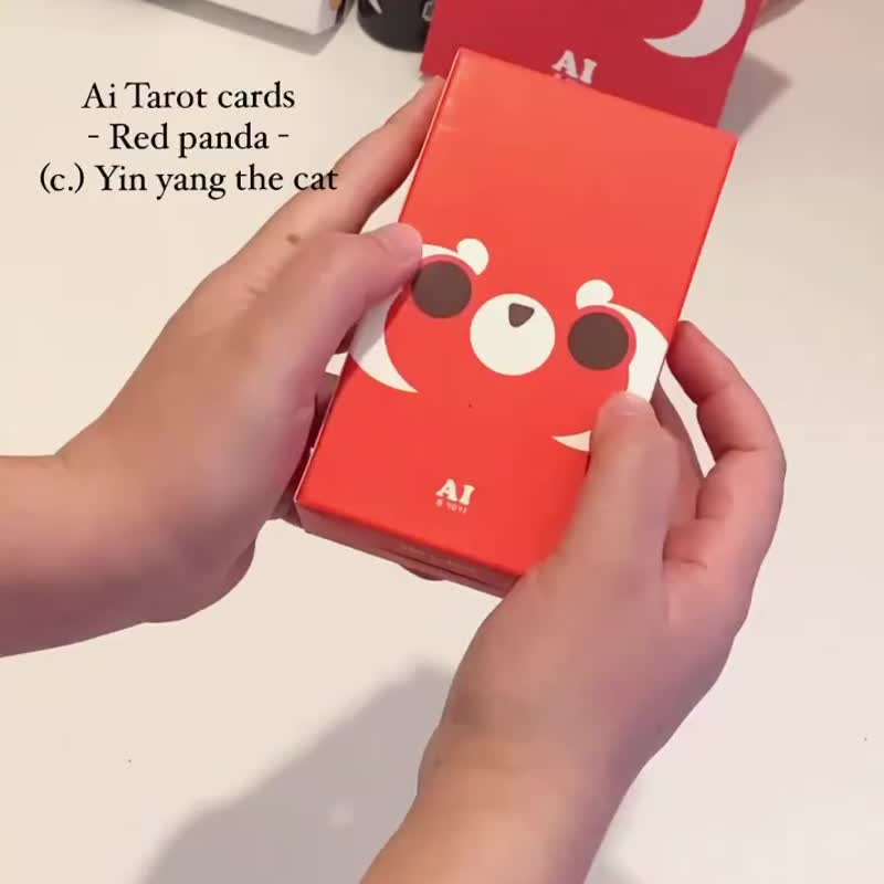 Ai Red panda Tarot - 心意卡/卡片 - 紙 紅色