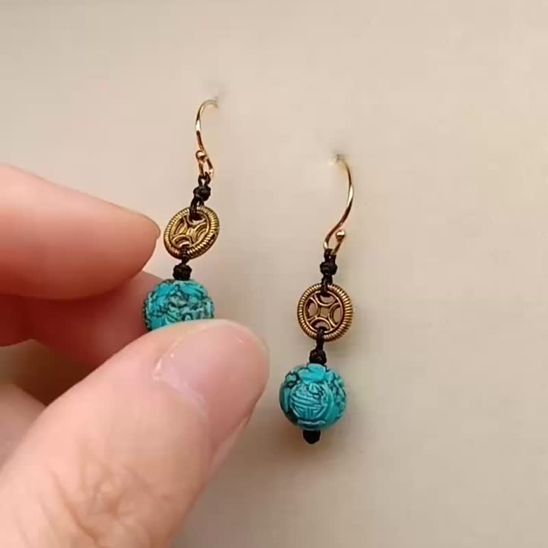 #SD-105 Old Stone carved hand-woven earrings - ต่างหู - เครื่องประดับพลอย สีน้ำเงิน