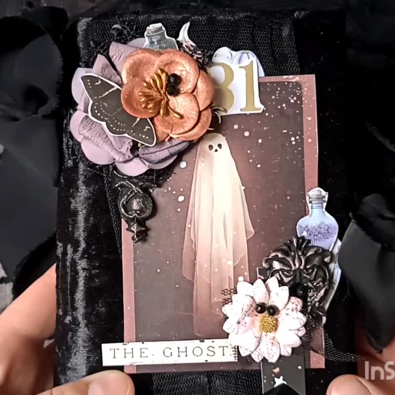 Grimoire Junk journal handmade Black gothic magical witch ghost notebook - 筆記本/手帳 - 紙 黑色