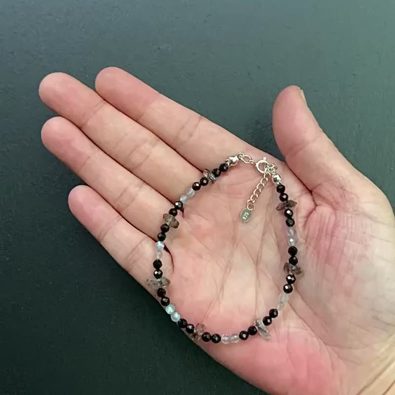 能量原石-雙尖閃靈鑽原石x黑尖晶x灰月光925純銀手鍊 淨化七輪 - 手鍊/手環 - 水晶 多色
