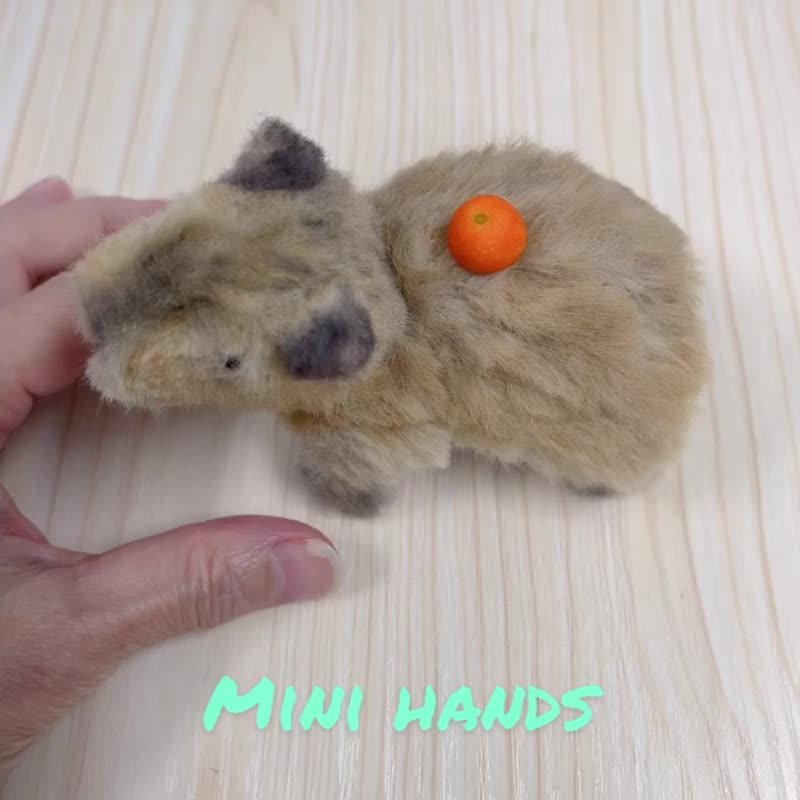 Miniature Capybara with Flexible Head & Legs - ตุ๊กตา - ไฟเบอร์อื่นๆ สีนำ้ตาล