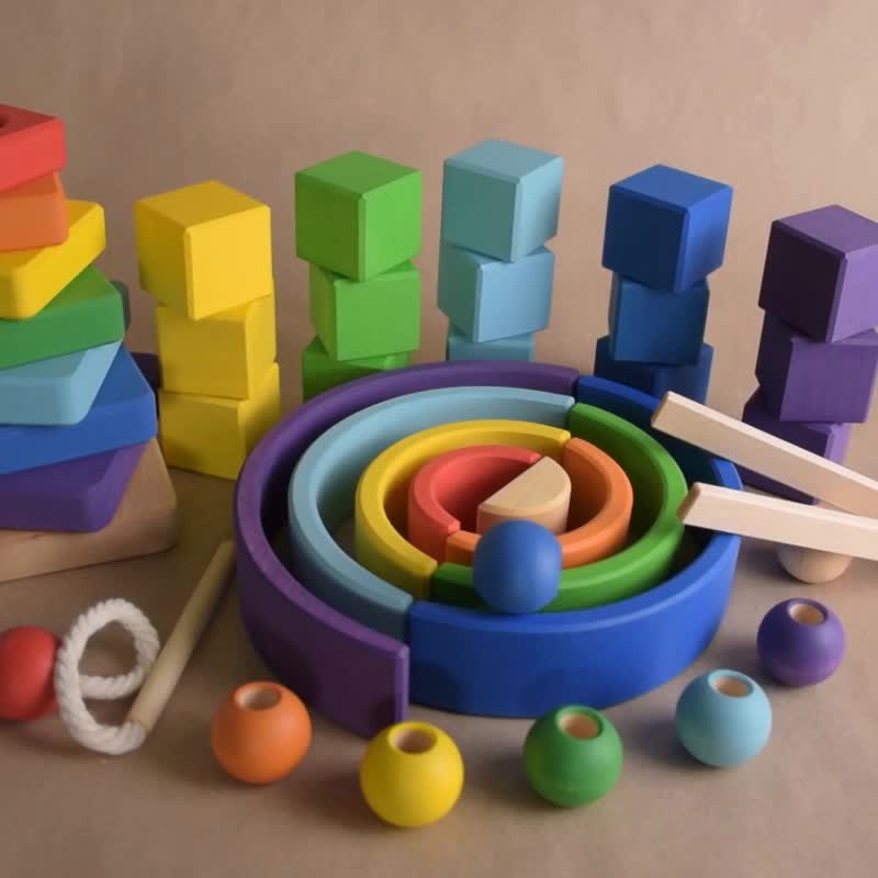 木製モンテッソーリ赤ちゃんおもちゃセット レインボー: ブロック、レインボー、ひも、リングスタッカー - 知育玩具・ぬいぐるみ - 木製 パープル