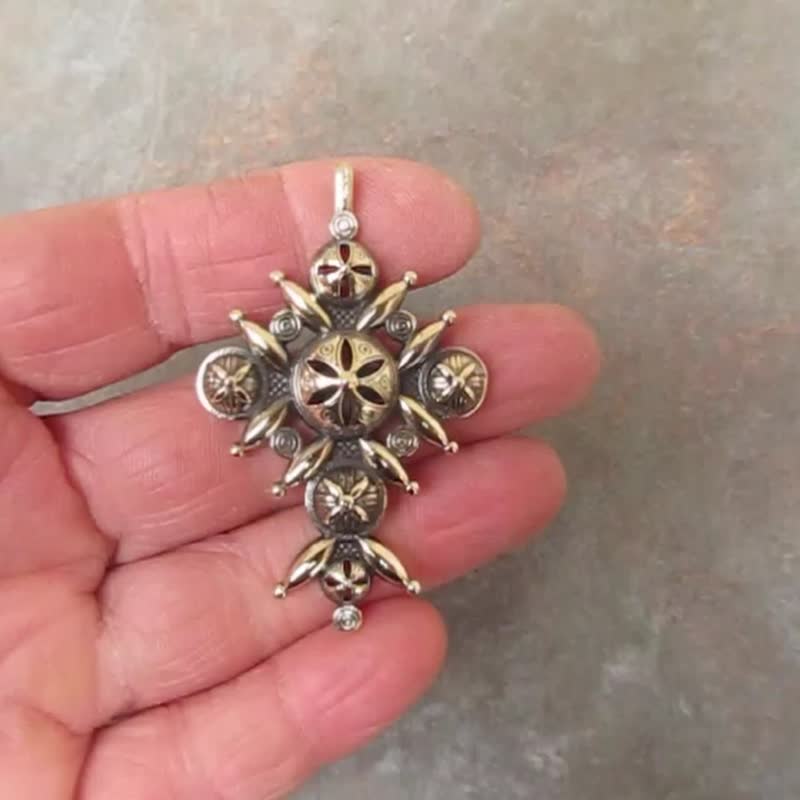 Handmade brass cross necklace pendant,traditional christian jewellery,ethnic rel - 項鍊 - 銅/黃銅 金色
