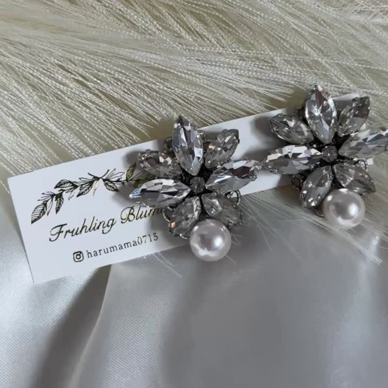 Wedding ceremony wedding bridal formal entrance ceremony graduation ceremony date suit bijou pearl pierced earrings - ต่างหู - โลหะ สีเงิน