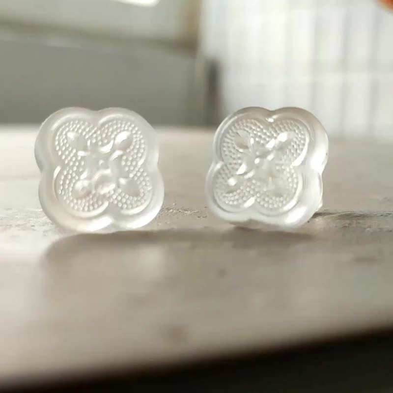 海棠花透明耳針-美麗台灣文化系列 - 耳環/耳夾/耳骨夾 - 其他材質 透明