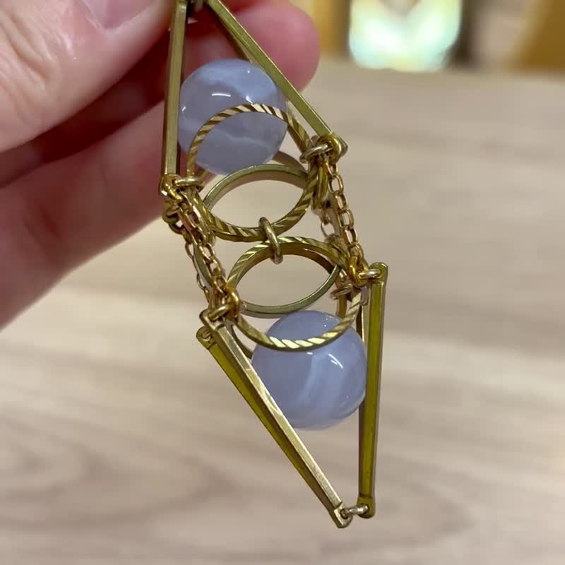 緣起系列 藍紋瑪瑙 靈擺 黃銅 皮繩 水晶頸鏈 平衡 情人節禮物 - 項鍊 - 其他金屬 金色