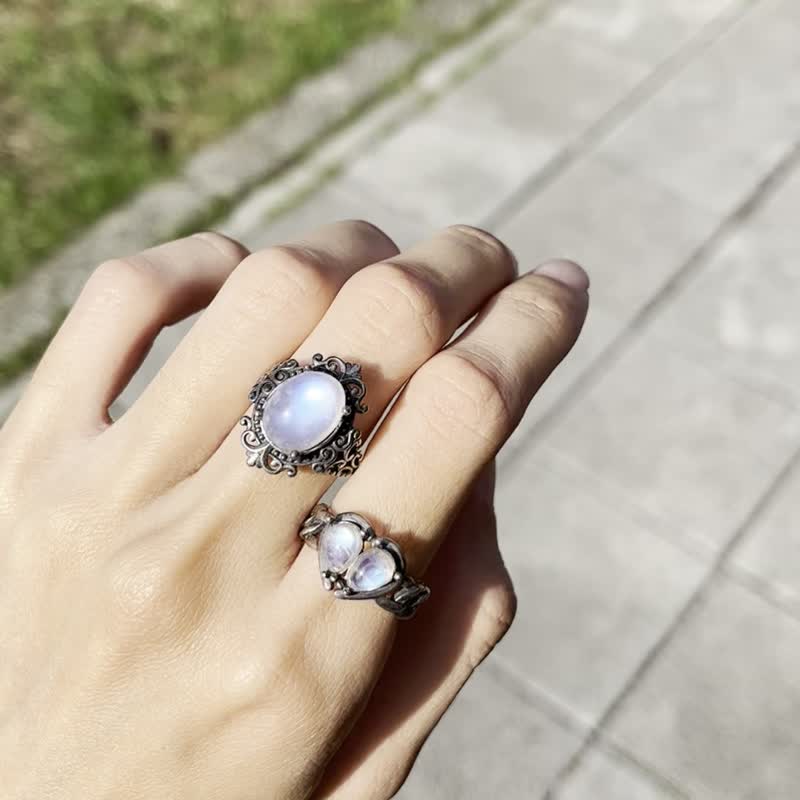 Xiyingyao 925 Silver moonstone natural stone live ring ethnic style retro hippie men and women - แหวนทั่วไป - คริสตัล สีใส