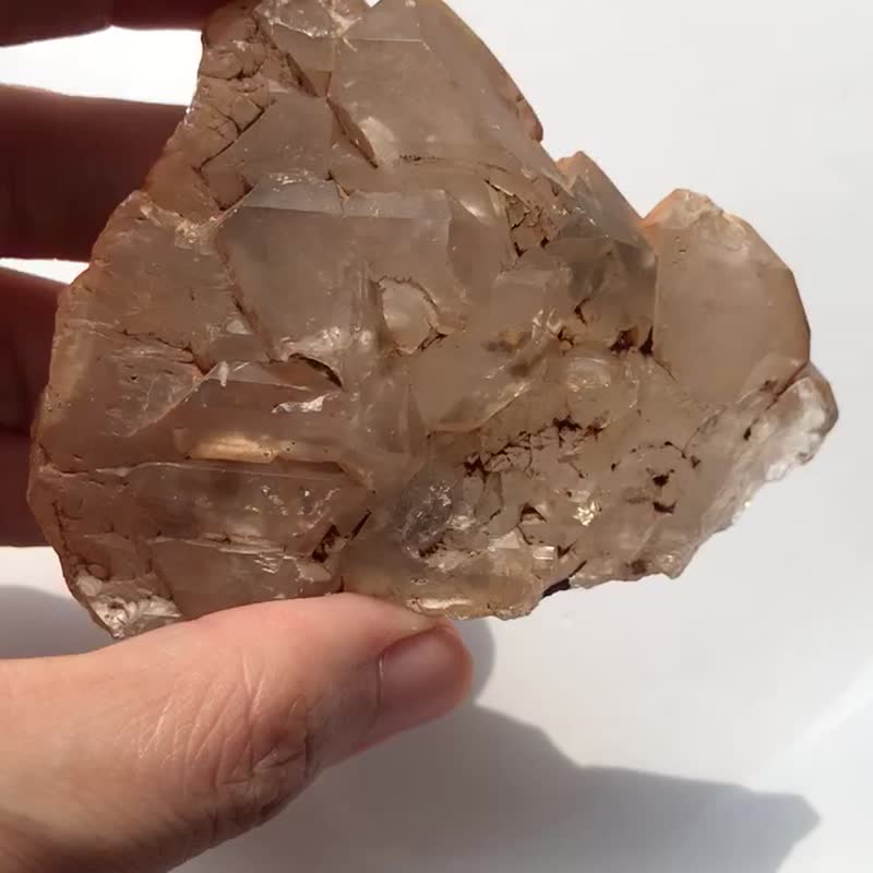 天然水晶雙色紅白泥 白水晶城堡骨幹礦物擺件  骨幹礦物擺件 - 擺飾/家飾品 - 水晶 多色