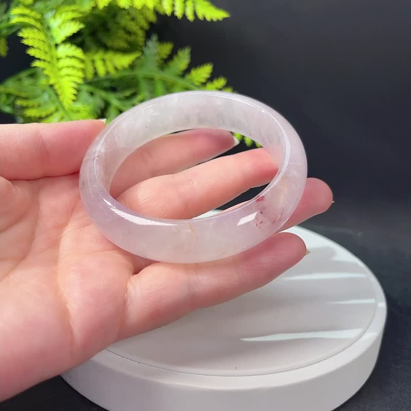 Light Lavender Amethyst Bangle 61MM - สร้อยข้อมือ - คริสตัล สีม่วง