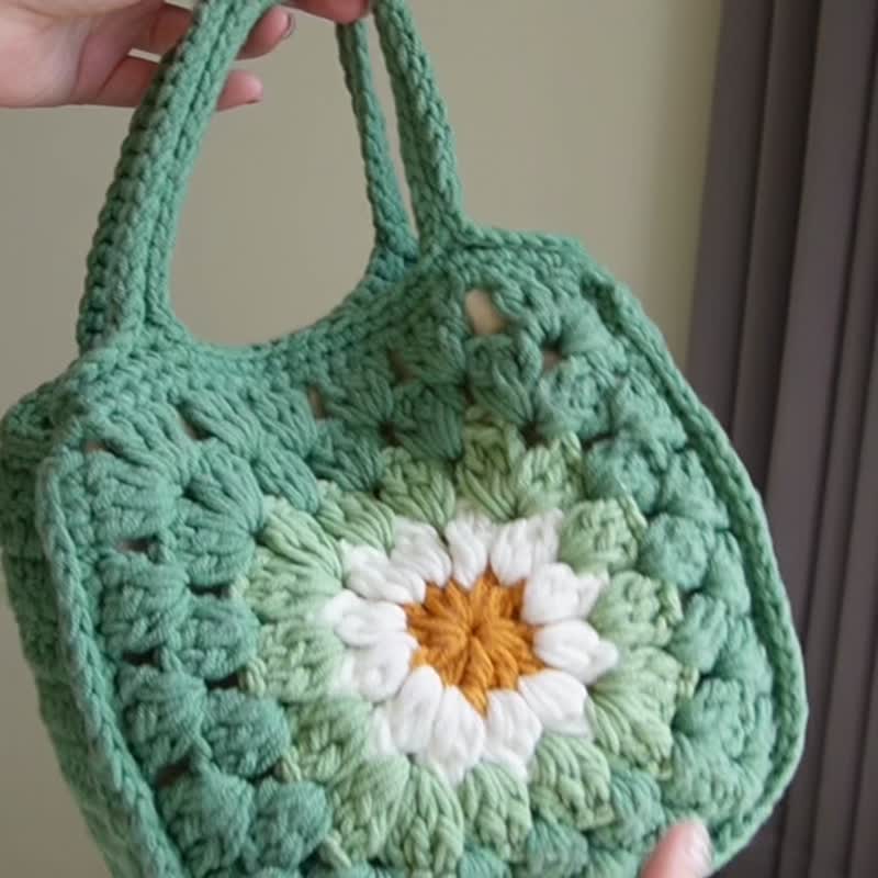 Daisy handbag (willow leaf green) woven bag crocheted with inner lining and magnetic buckle can be customized in color - Handbags & Totes - Cotton & Hemp Green