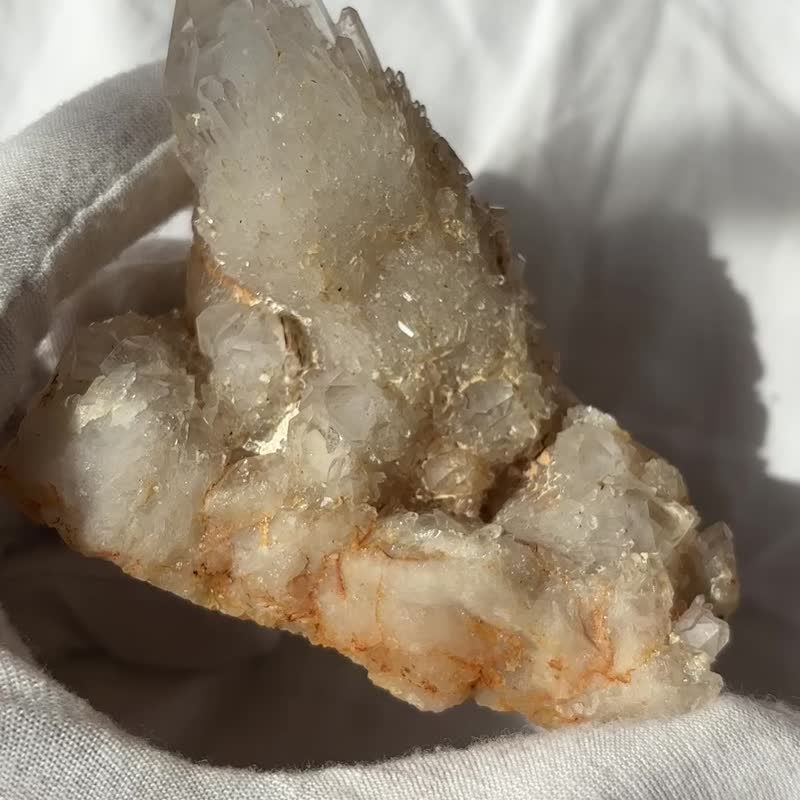 Madagascar gold pineapple crystal side bud crystal crystal cluster white crystal raw ore mine mark church - Items for Display - Crystal Yellow