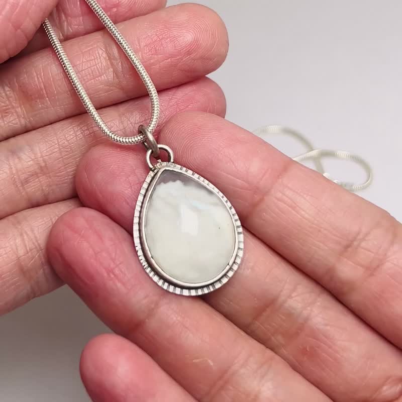 【Gem Series】 #a365 Waterdrop Chalcedony Necklace – Handmade Silversmith Jewelry - Necklaces - Silver Silver