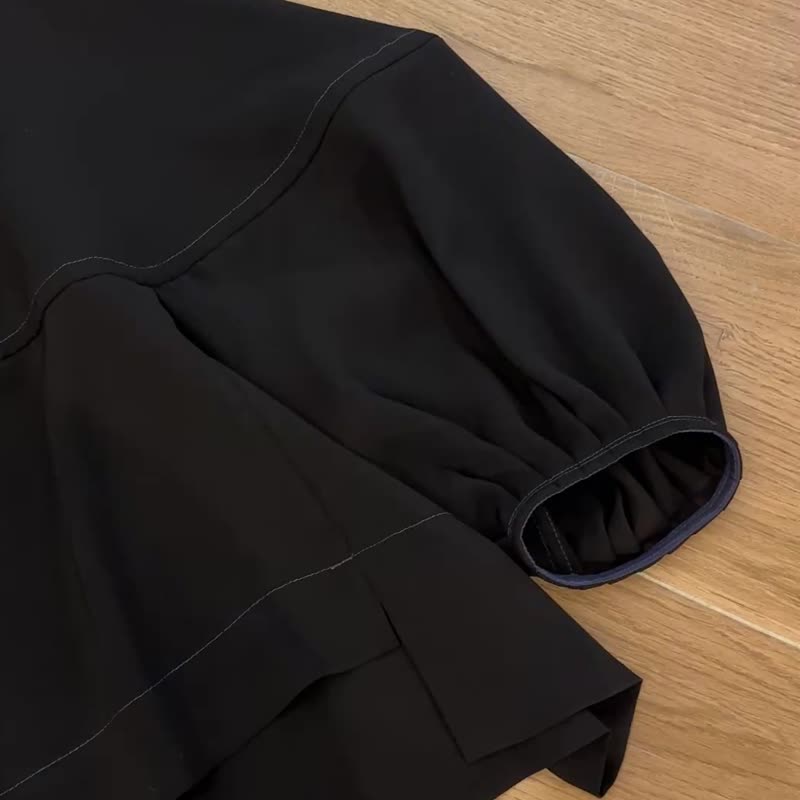 特殊剪裁立體黑上衣 - 女上衣/長袖上衣 - 聚酯纖維 黑色