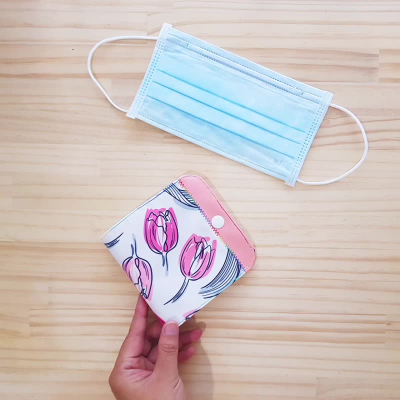 Waterproof Inside&Outside Face Mask Folder-Tulip-Pink - หน้ากาก - วัสดุกันนำ้ สึชมพู