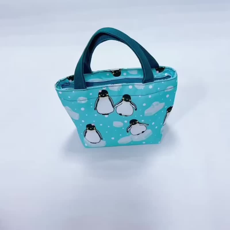 つくし様　トートバッグ　ショルダーストラップ　パッド付き　キングペンギン親子 つくし様 トートバッグ ショルダーストラップ パッド付き キング