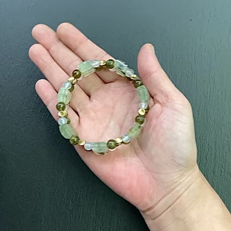 Stone, tsavorite, white Stone , Bronze bracelet to attract wealth, ward off evil spirits, and help career, customization - Bracelets - Crystal Multicolor