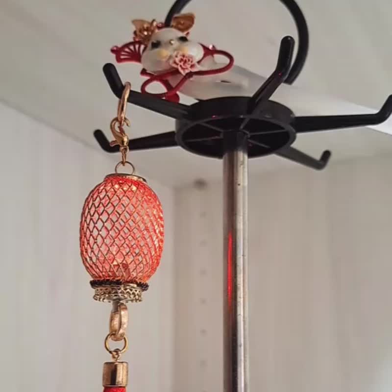 微光系列【吉祥兔~變色燈籠】祥雲髮簪( 附備用電池 ) - 髮圈/髮夾 - 其他金屬 紅色