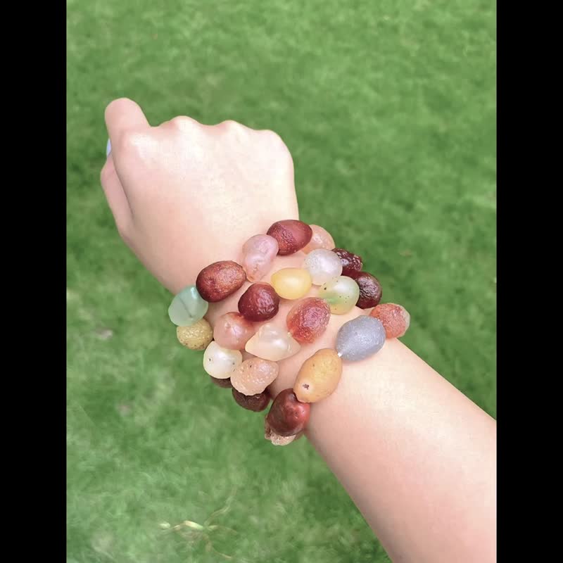 Sand color | Xinjiang Gobi jade/gold silk jade/hand bead string/single piece | natural stone bracelet - Bracelets - Jade Multicolor