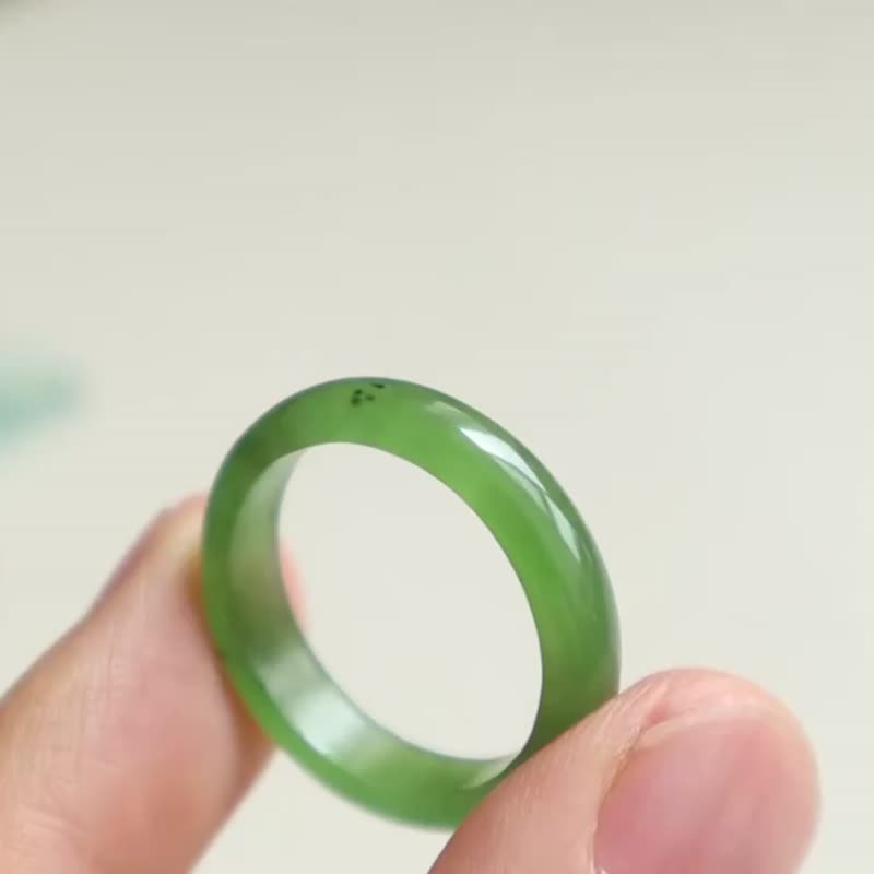 天然和田玉指環戒指碧玉戒指純手工雕刻料子細膩油潤內徑19mm - 戒指 - 玉石 
