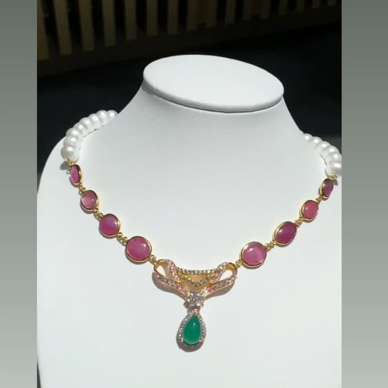 Ruby and Pearl Green agate necklace pendent is detachable - 項鍊 - 寶石 多色